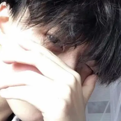 高清帅气的清新男神头像图片