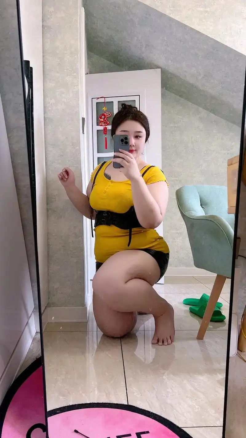 宝宝水灵灵99 #丰满莹润的中式美女 #这样的身材你喜欢吗 - 抖音