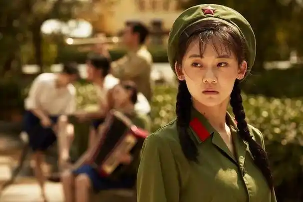 苗苗《芳华》剧照