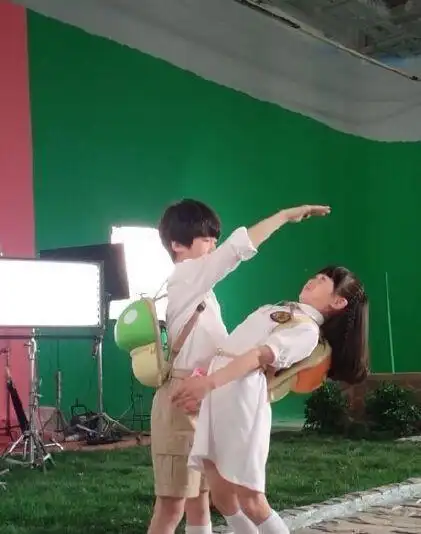 爸爸去哪儿五年后天天和森碟再同框网友亲子剧变偶像剧