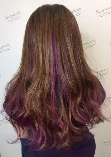 冷紫色挑染卷度时尚亮眼