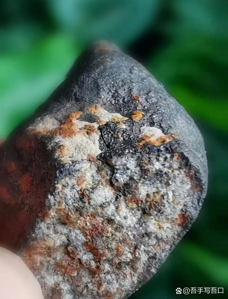 少见的晶体集合体结构陨石#陨石# #天然奇石