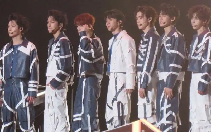 tnt时代少年团澳门演唱会【231119】mvi_1051 团-大时代(海军服)