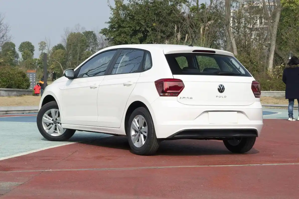 大众自动挡小型代步车:品控好质感优,油耗仅5.5l-奇点