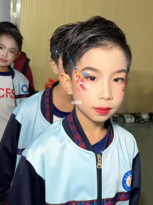 男生化妆会是什么样的呢