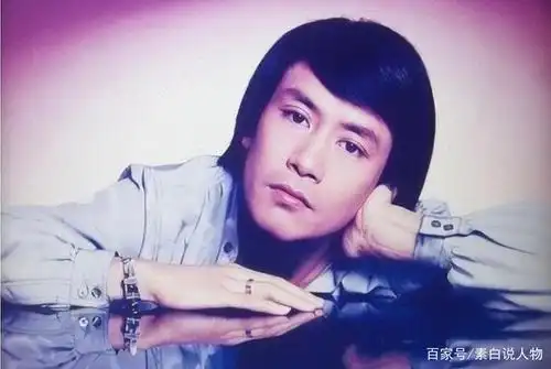 罗文:一位比张国荣更妖娆,被尊称为"香港乐坛教父"的男人