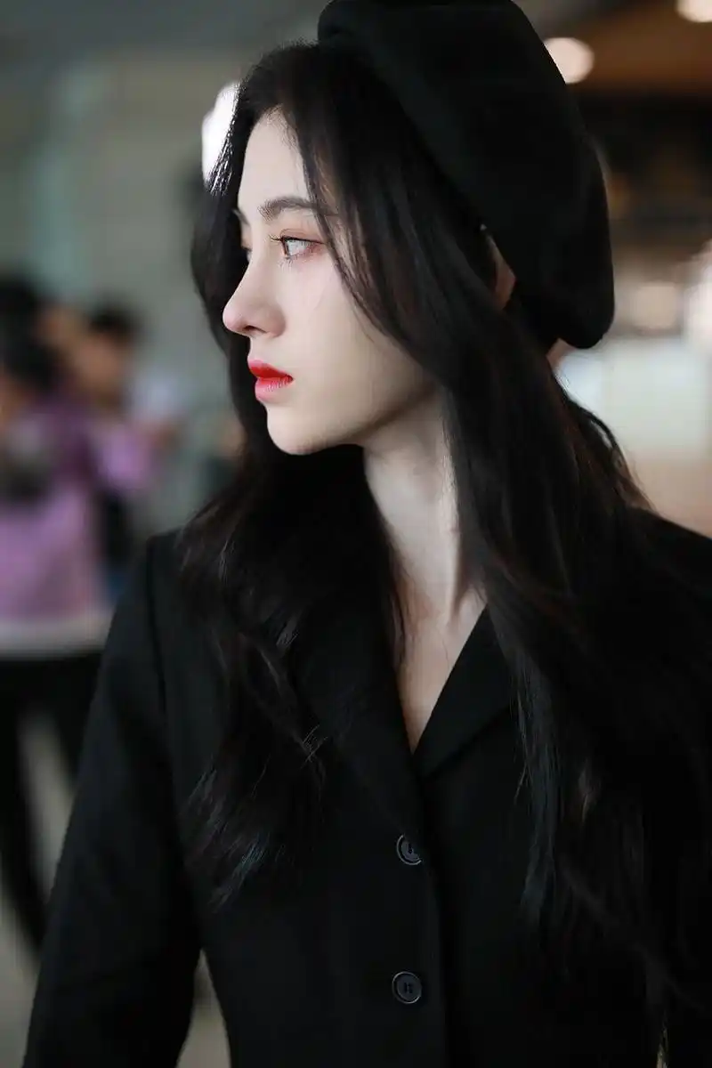 鞠婧祎的四款造型,哪一款是你喜欢的类型呢?