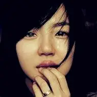 由美头网整理发布,女生头像频道提供更多与哭泣,流泪相关的头像图片