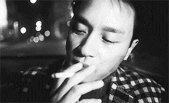 张国荣就像生物钟一样刻在记忆中春天来了就会想他