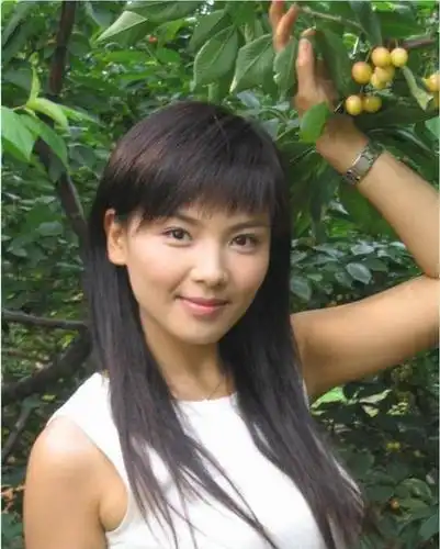 刘涛年轻时照片很惊人她的美总是刚刚好