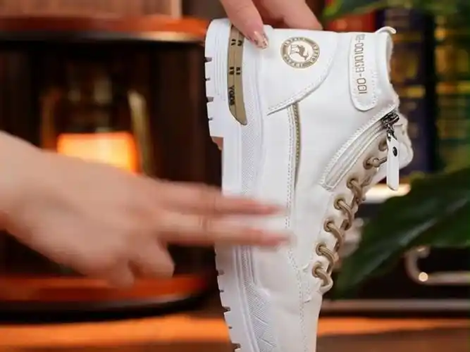 男人出门就要穿这样的鞋才有品味!