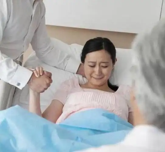 妇产科有很多男医生接生不会看到产妇隐私吗看看医院怎么解释