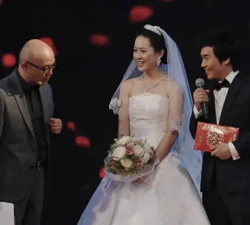 图非诚美女敖铭结婚啦非诚勿扰首成婚礼现场