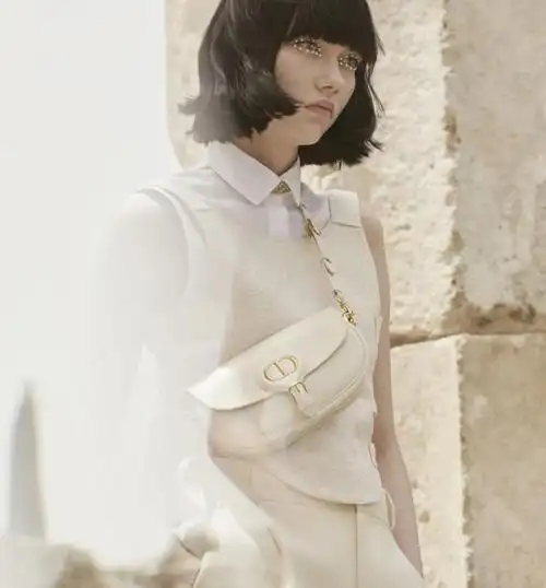 爱马仕服装标志爱马仕服装男装价格