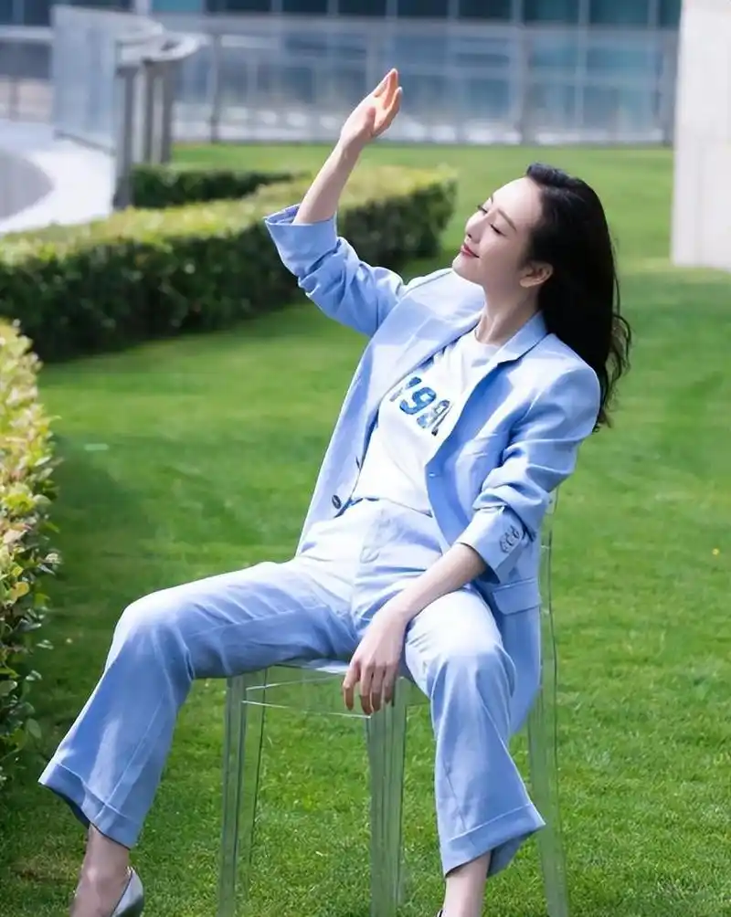 "夜光剧本"事件,时隔7年被重重新提起!网友:王鸥怎么了?