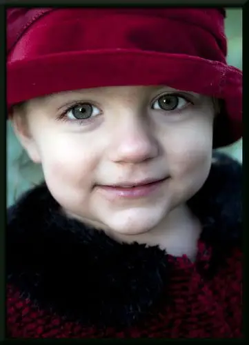 美丽纯洁的儿童脸部摄影欣赏