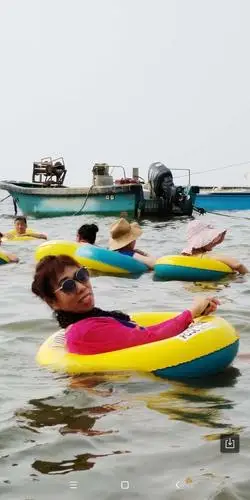 大连李官海滨浴场我们去看海.