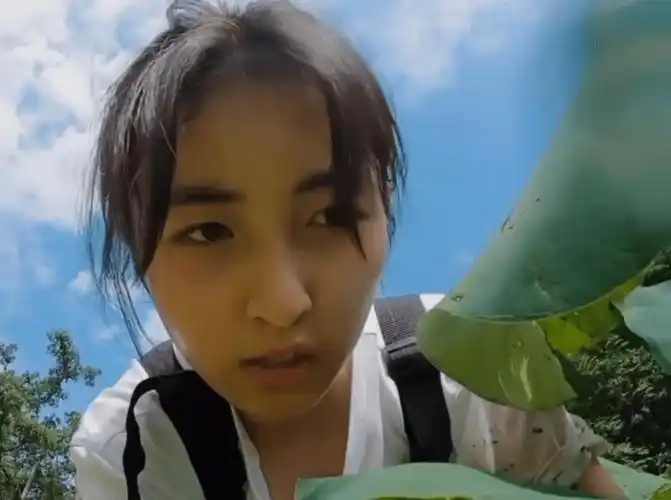 张子枫多个镜头说明一切,网友:没瞎_明星_质疑_农活