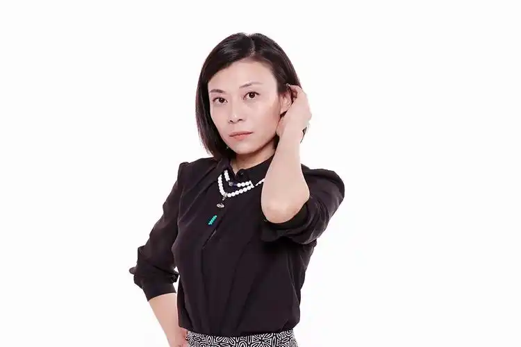 ">茹天,中国内地 a target="_blank" href="/item/影视演员/9228377"