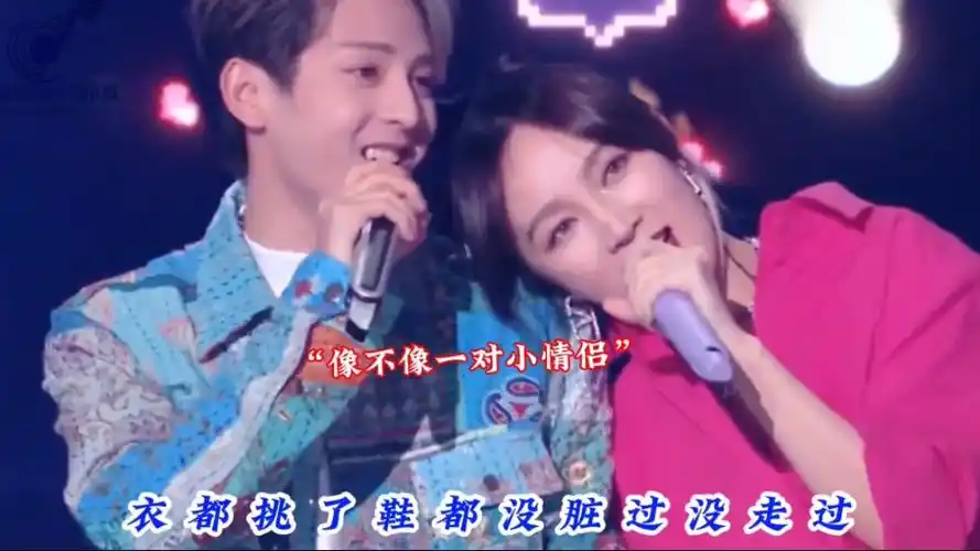 符龙飞孟佳合唱现场《门没锁》像不像女朋友生气的时候的样子