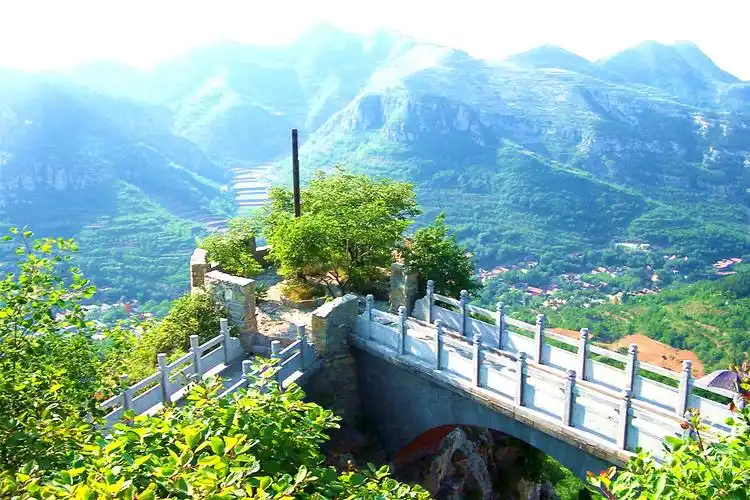 春暖花开时,章丘深山的三王峪咋能错过_景区