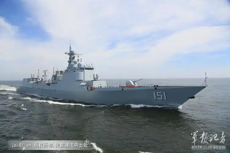 高清东海舰队旗舰郑州舰入列1年完成战备巡逻等任务