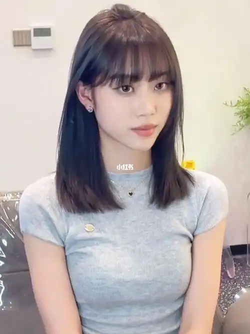 一款减龄不容错过的发型推荐