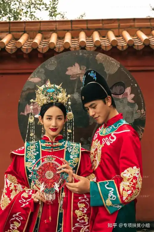 长辈们都超满意的故宫婚纱照78悄悄告诉你我在完美嫁衣拍的