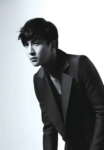 6月10日,唱作歌手薛之谦携全新创作ep《绅士》来京举办发布会.