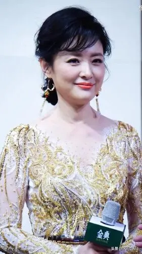 央视女主持人周涛图集