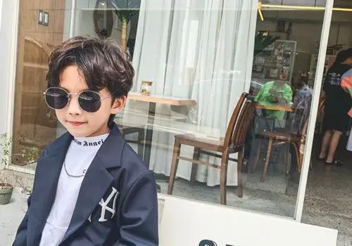 超帅正太沈新博图片_帅气可爱的沈新博