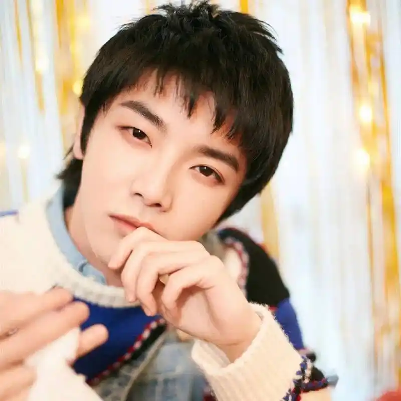 【微信头像】花花,华晨宇