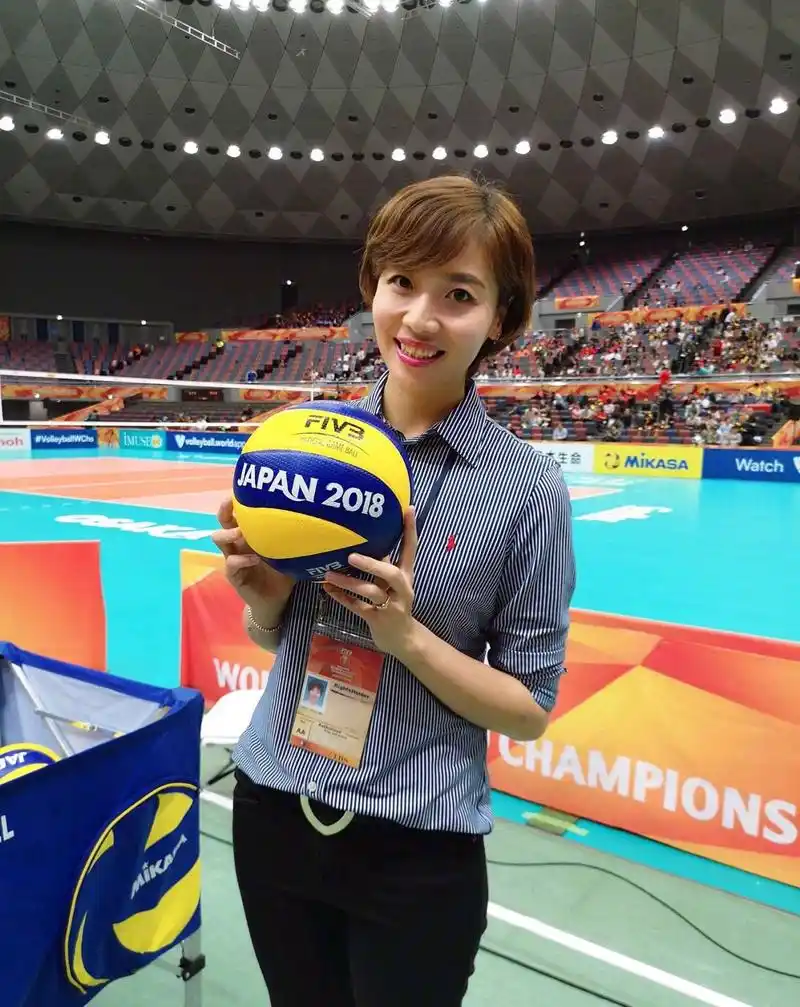 魏秋月美拍图集