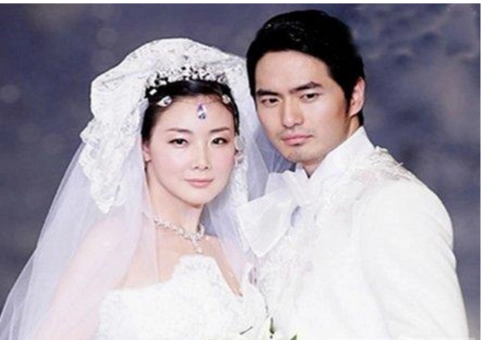 崔智友老公身份曝光了吗?