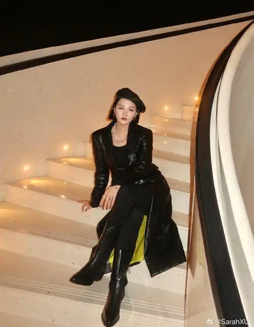 上海时装周#上海时装周超话  @微博时尚@上海时装周