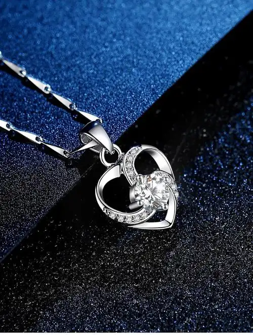 nkuku银项链女士莫桑钻石爱心形吊坠女生时尚饰品锁骨链首饰周年纪念