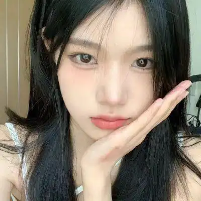 【女生头像】愿你笑时,风华正茂_女生头像_我要个性网