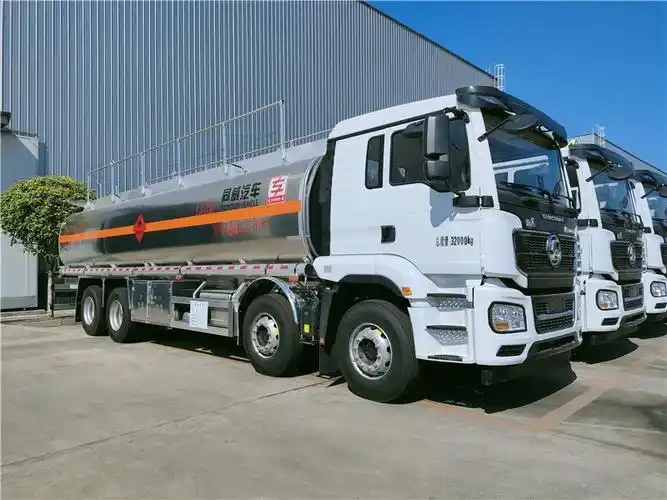 国六陕汽德龙m3000s前四后八309方铝合金油罐车潍柴350马力核载206吨