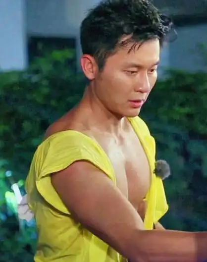 李晨暂未考虑婚事我妈觉得冰冰特别好