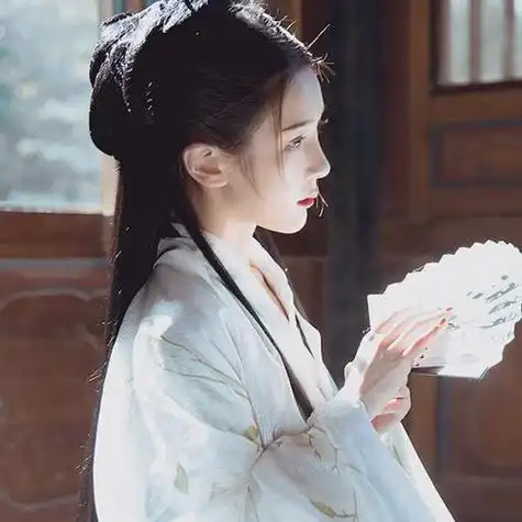 南国有佳人容华若桃李微博自截古风汉服女生头像