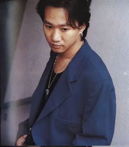 图文:beyond三子微博祭奠黄家驹逝世19周年