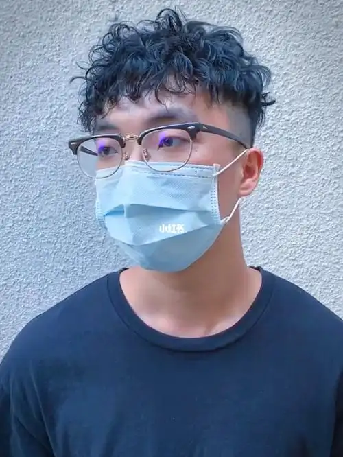 男士短发分享羊毛卷