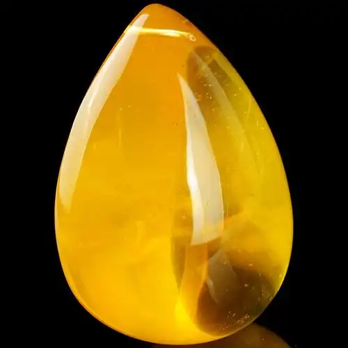 21.02克【强荧光】 鸡油黄琥珀水滴挂件