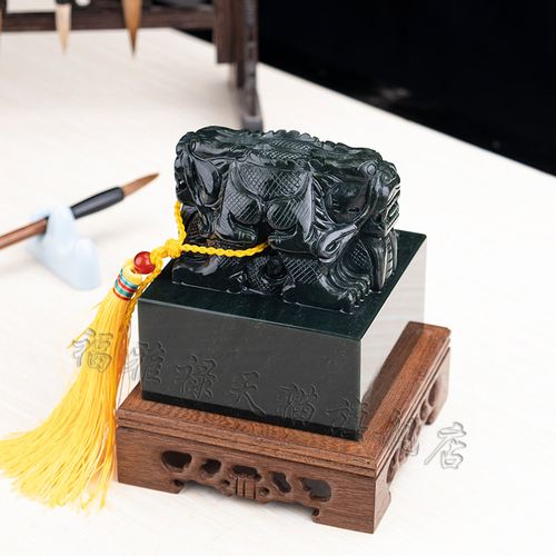 和田青玉双龙钮玉玺印章乾隆大清宝玺兽头钮印章篆刻装饰摆件
