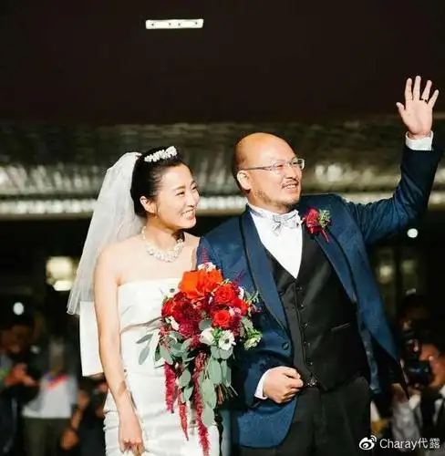 《康熙》赵小侨升级当妈!曾是陈乔恩队友,为爱隐退多年如愿得子