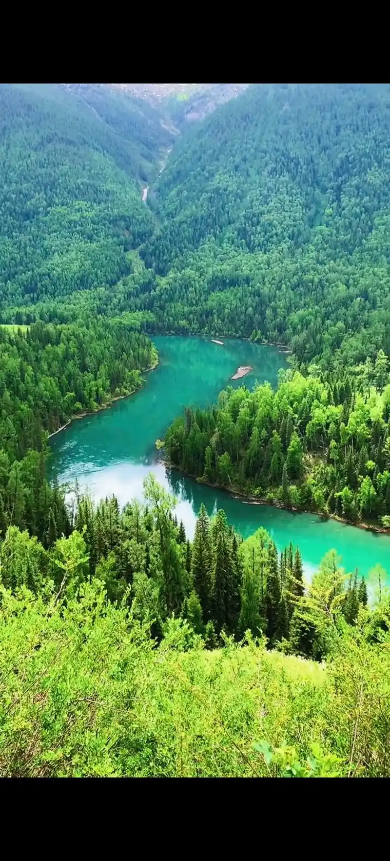 川流不息的河水,潺潺的流水声,这就是碧蓝清澈的喀纳. # - 抖音