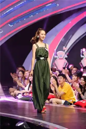 非诚勿扰优质男嘉宾获热烈告白颜值情商双高