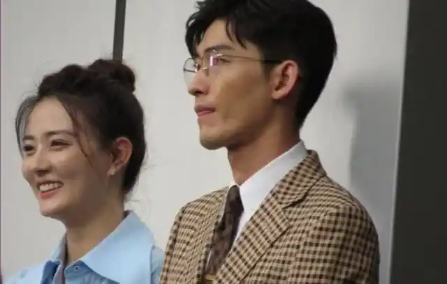 徐璐张翰俊男美女超养眼拍戏不忘庆生日徐璐迷妹脸亮了