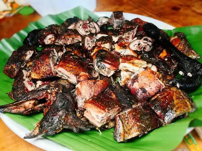 世界佤乡大美临沧,拔萝卜,吃烤肉生态美食,赏晚霞醉美,到云南临沧萝卜