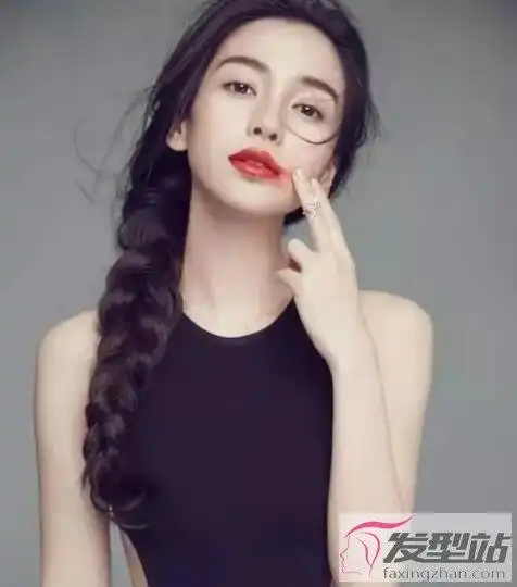 女生菠萝辫怎么编好看随性扎法散发满满女人味